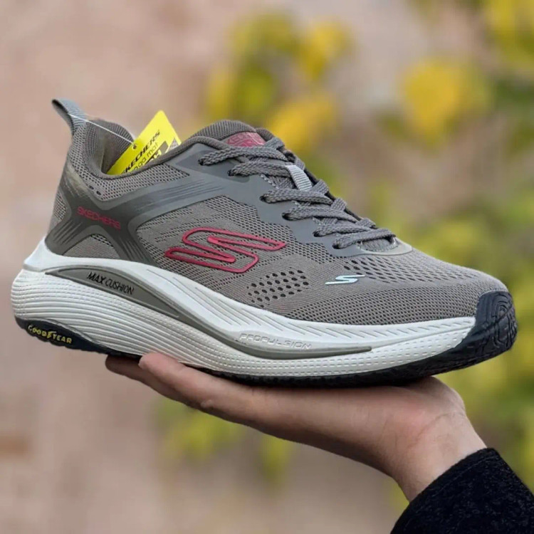 کتونی مردانه اسکیچرز گو ران (go run)